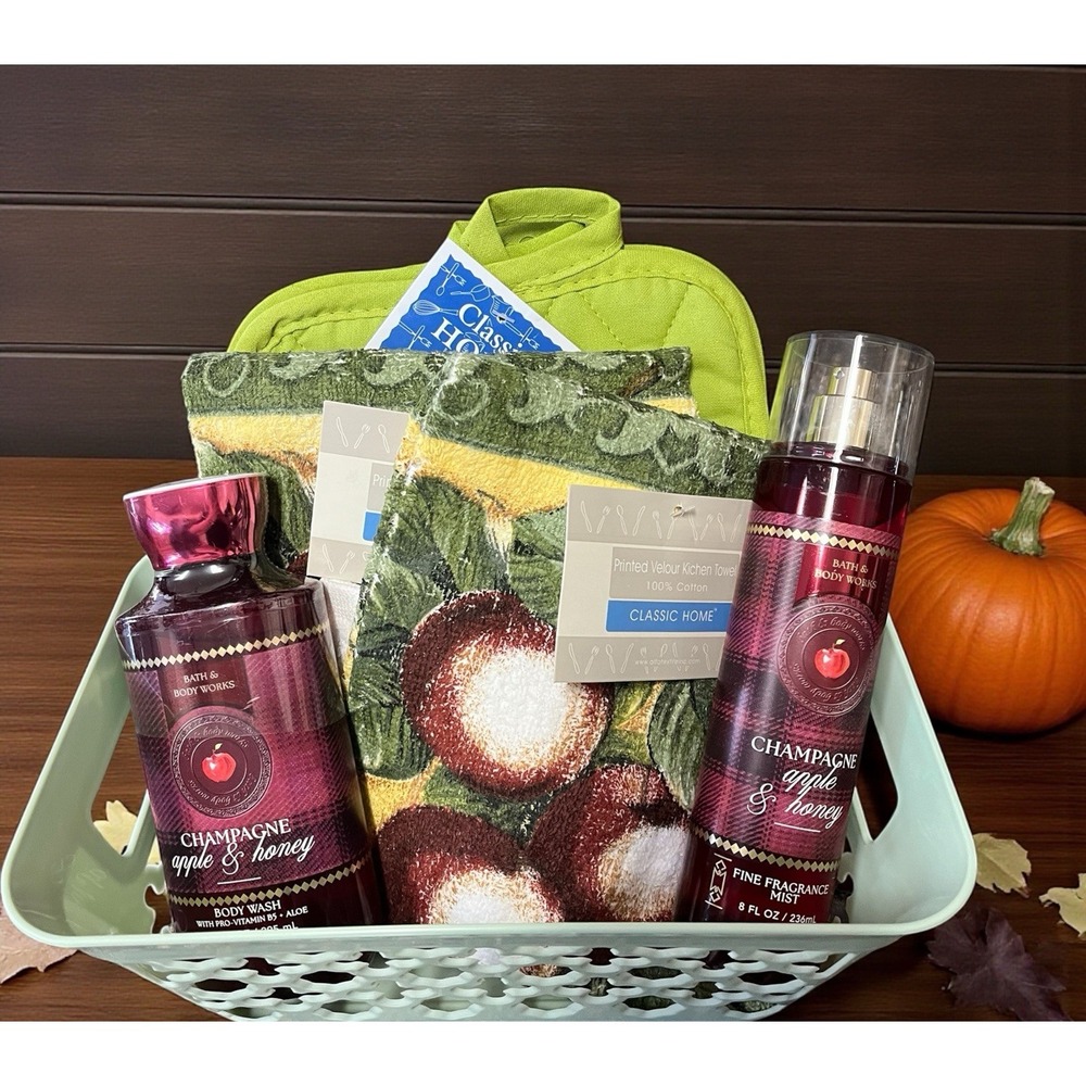 7 PC Bath & Body Works Champagne Apple &‎ Honey Body Wash Mist Towels Potholders